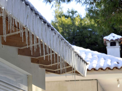 Αναστέλλεται η λειτουργία των σχολείων στην Ανατολική Αττική Αναστέλλεται η λειτουργία των σχολείων στην Ανατολική Αττική